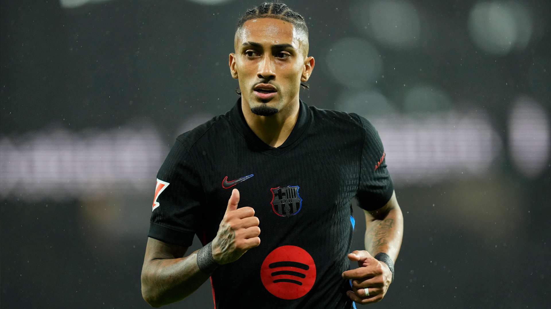 引赞助商的 引赞助商的